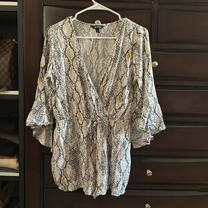 Express romper